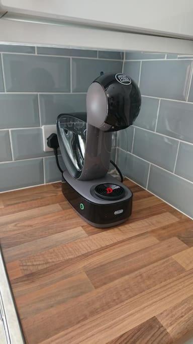 Cozy Townhouse, Walking Distance To Belfast City 외부 사진