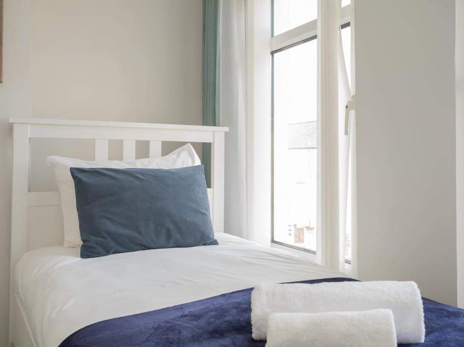 Cozy Townhouse, Walking Distance To Belfast City 외부 사진