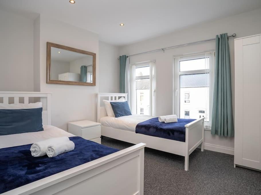 Cozy Townhouse, Walking Distance To Belfast City 외부 사진